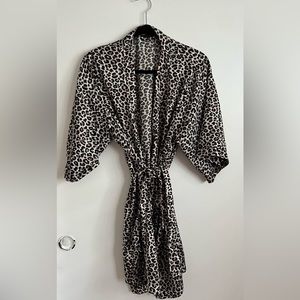 Leopard Print Contrast Lace Belted Night Robe Size Large